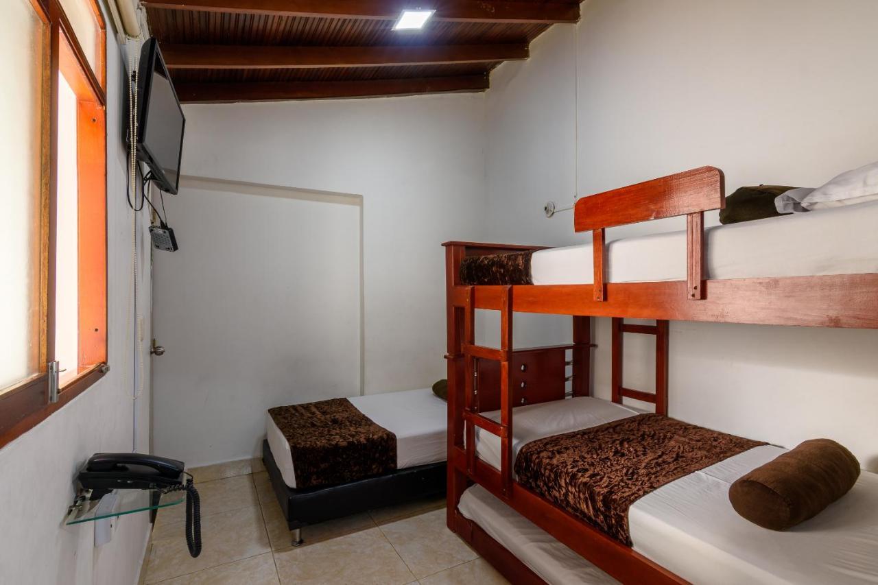 Hotel Sol Del Estadio Medellín Exteriör bild